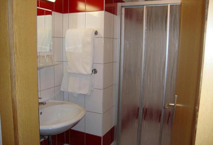 Номер Стандарт, Pension Persch