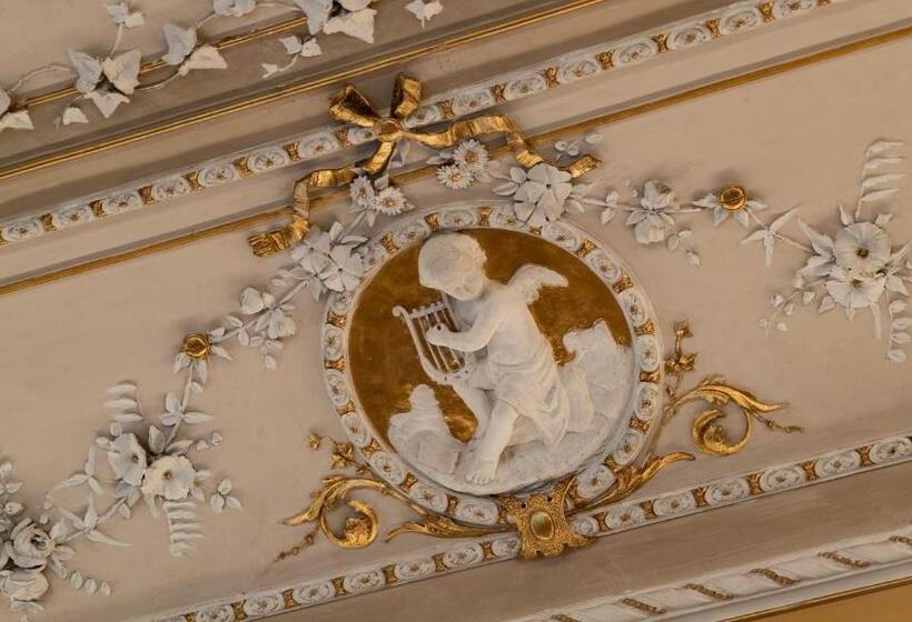 آپارتمان 1 خوابه با بالکن, Duca Di Sarro Le Suites