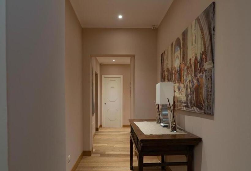 آپارتمان 1 خوابه با بالکن, Duca Di Sarro Le Suites