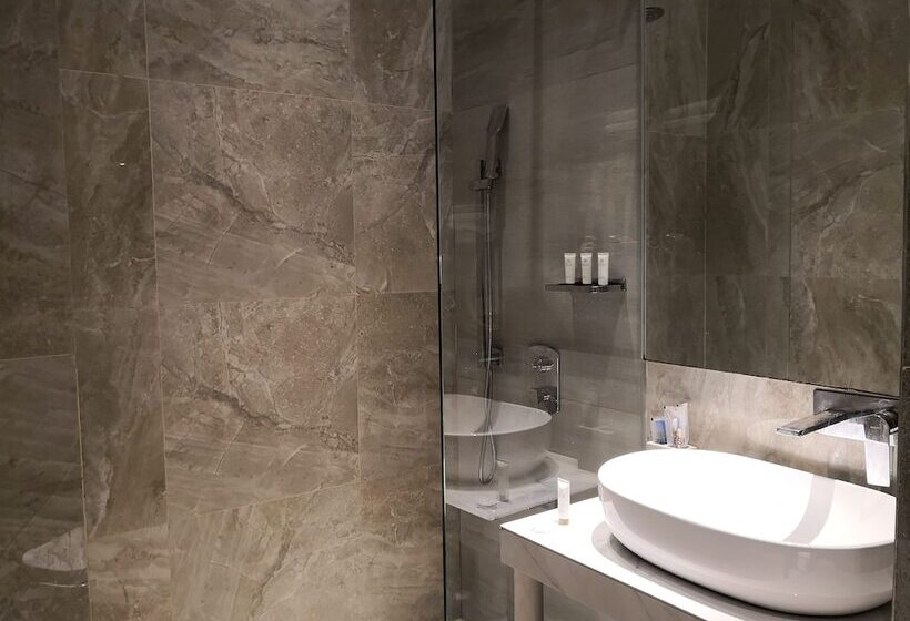 Номер Deluxe, Camp Netanya Resort And Spa