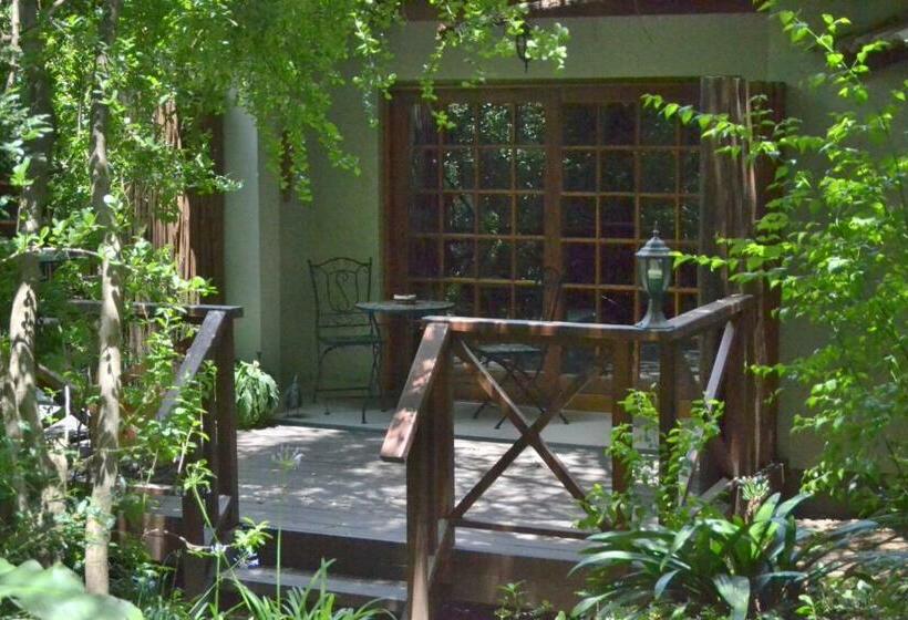 디럭스 스위트, Lydall Wild Tranquil Garden Suites