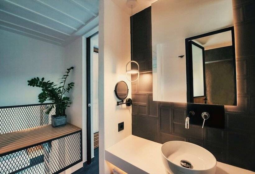 سوییت, Semeli Coast Mykonos, Curio Collection By Hilton
