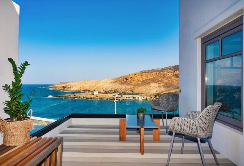 سوئیت با چشم‌انداز, Semeli Coast Mykonos, Curio Collection By Hilton