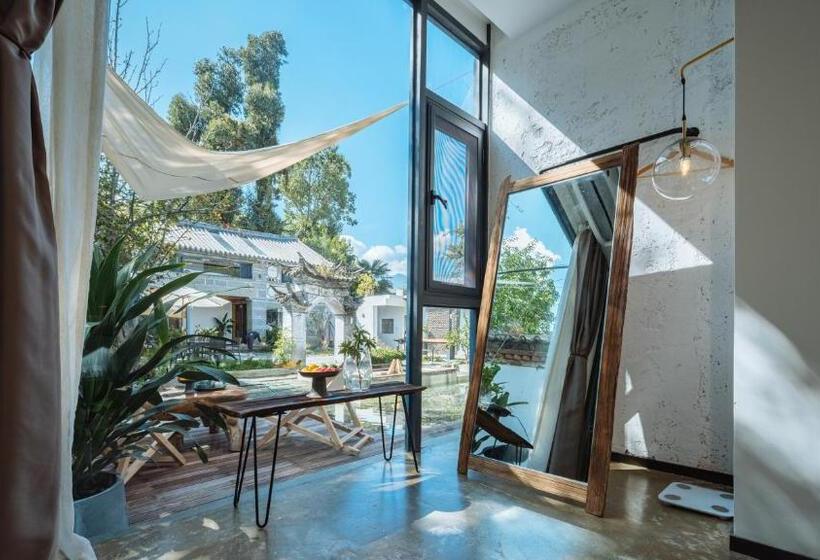 Номер Стандарт Вид на Сад, Ting Jian Empty Yard Pastoral Design Residential Dali Shop