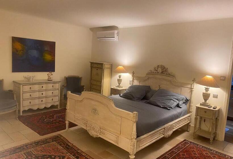 Номер Deluxe, L’hacienda Francesa