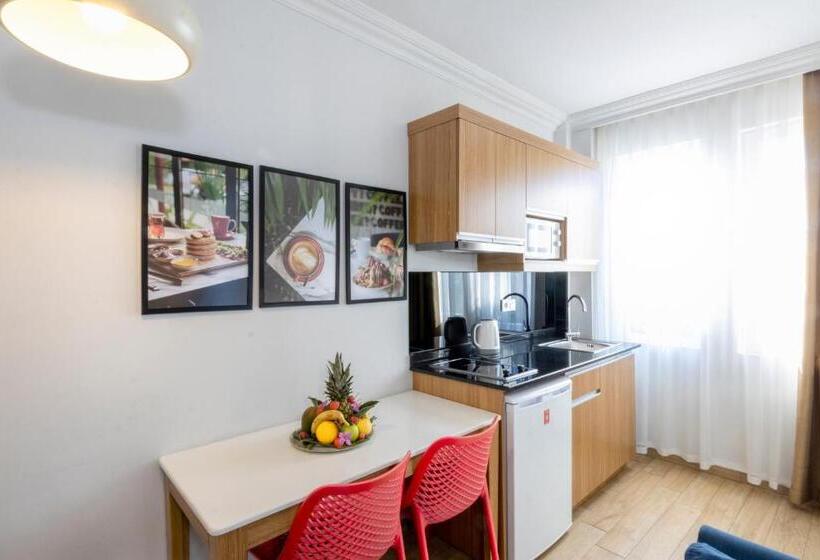 Apartamento 1 Dormitório com Sacada, Comfort Apart