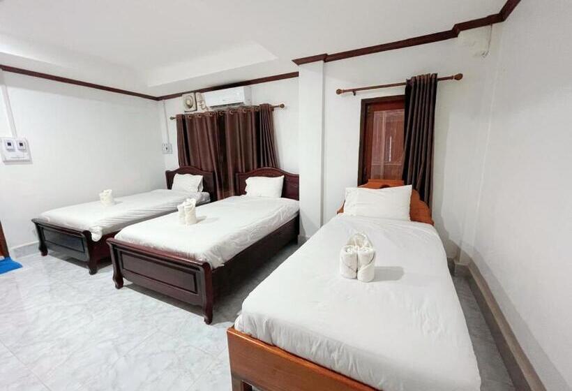 Трехместный Номер Deluxe, Vangvieng Sisavang Mountain View