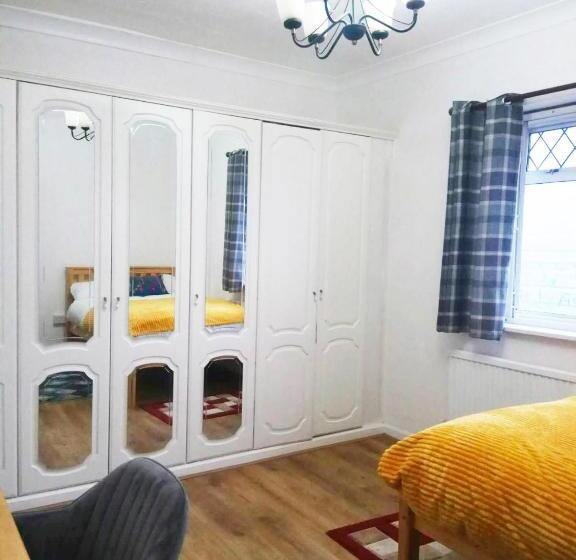 Номер Стандарт, Goodmayes Park Home