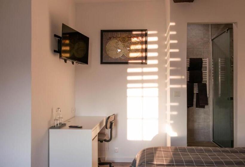 Номер Стандарт, La Chambre De L Ange