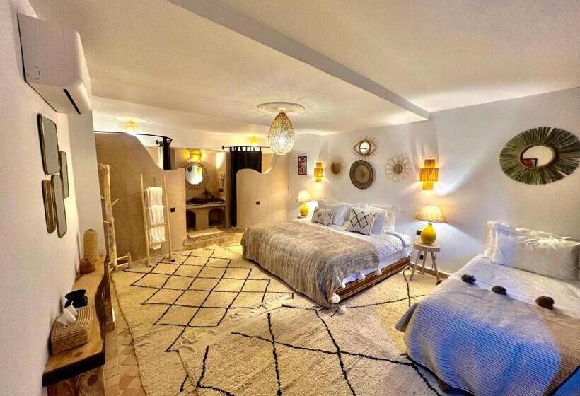 Четырехместный Номер Deluxe, Riad Sahara Stars Dades