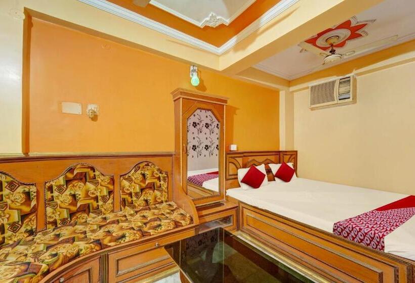 Трехместный Номер Классика, Oyo Flagship Hotel Dream Plaza