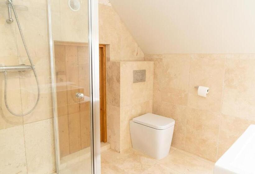 Стандартный Номер Кровать Кинг, Mattie S Loft