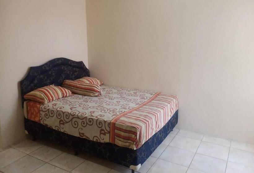غرفة قياسية, Aryani Suites Syariah