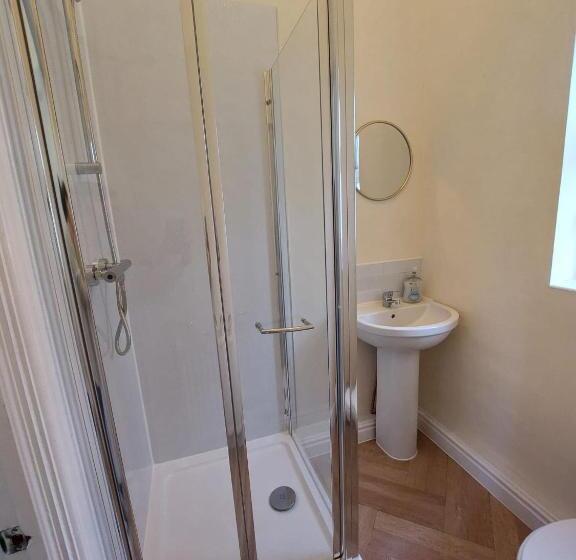Номер Стандарт, Rooms In Wakefield City Centre