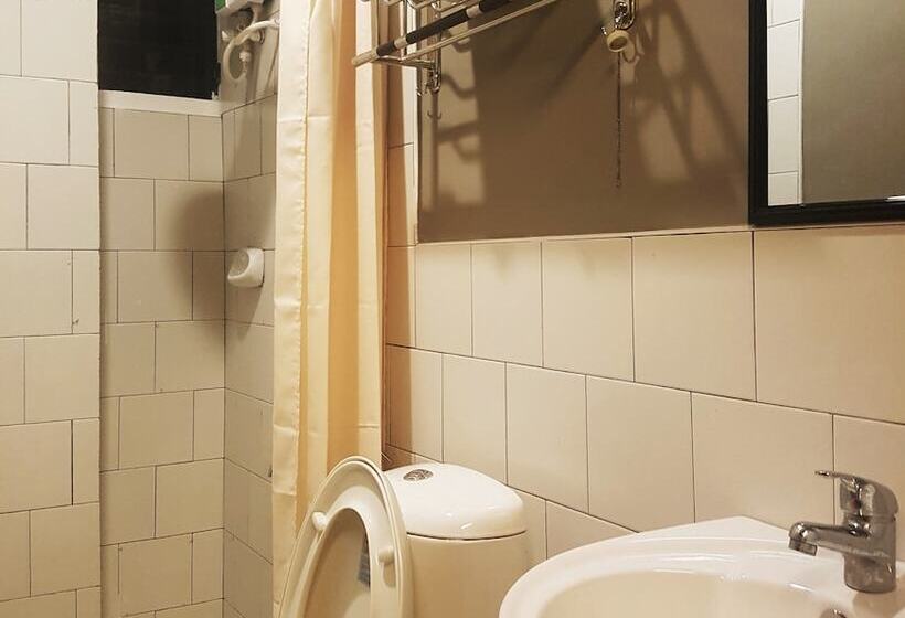 Quarto Triplo Estandar, Aliria Bed And Breakfast