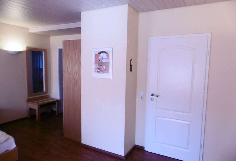 Номер Deluxe, Bad Bruckhaus
