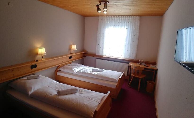Номер Стандарт, Bad Bruckhaus
