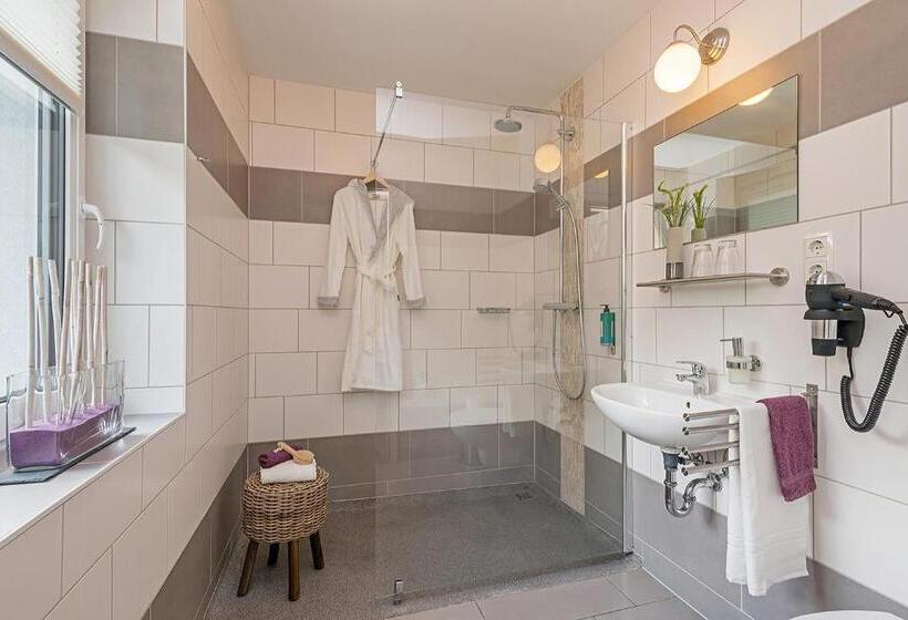 Студия Стандарт, Villameehr