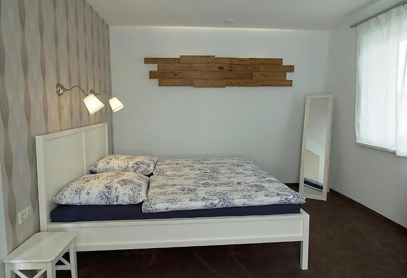 Апартаменты 1 Спальня, Villameehr