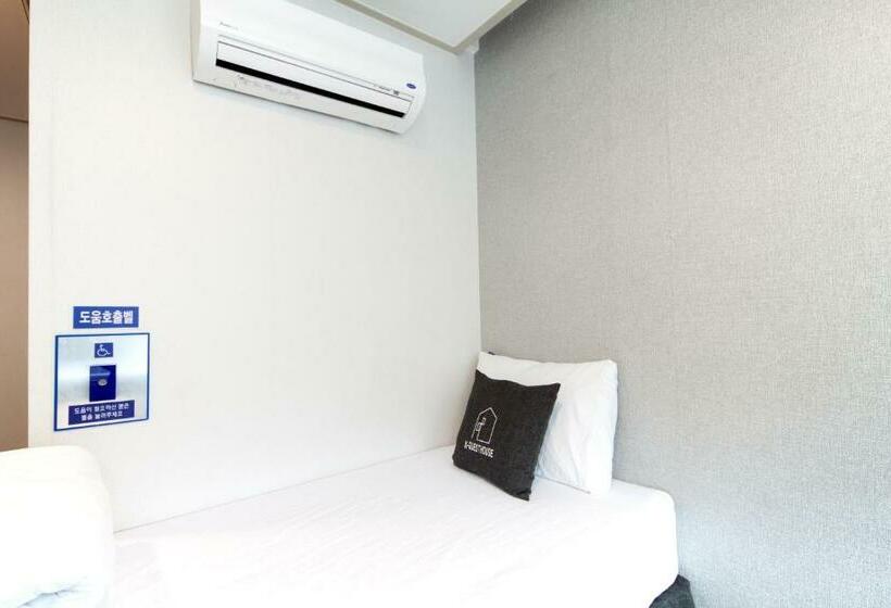 Номер Стандарт Индивидуальный, K Grand Hotel Seoul