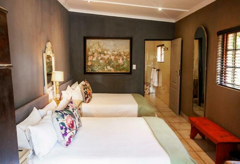Семейный Номер, Town And Country Mpumalanga