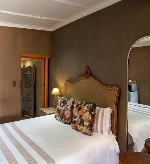 Семейный Номер, Town And Country Mpumalanga