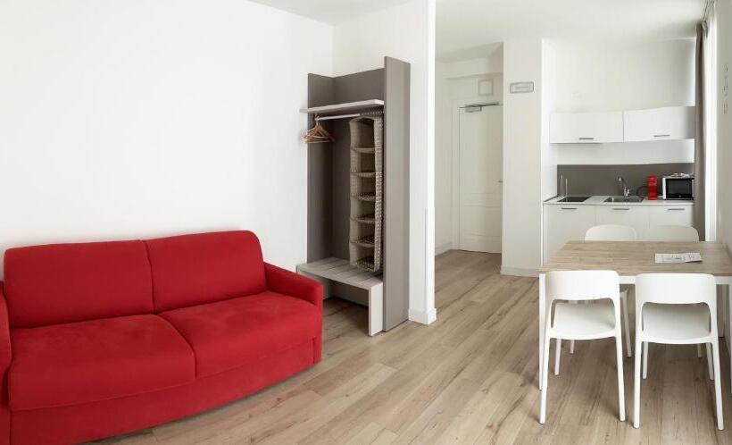 استودیوی لوکس, City Gallery Apartments