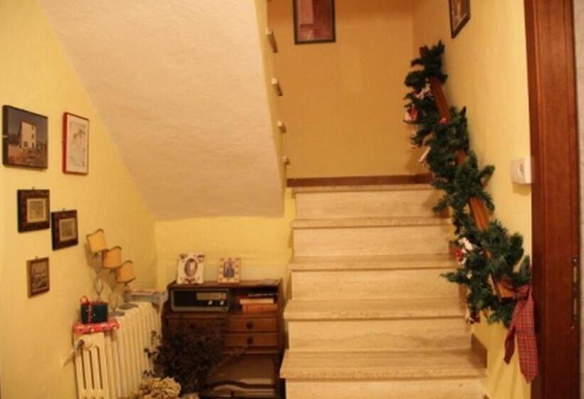 Quarto Estandar Banheiro Compartilhado, B&b Cascina Santa Gavi