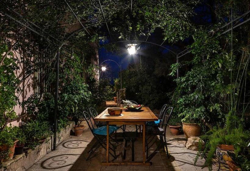 Номер Стандарт с Террасой, Villa Maria Affittacamere