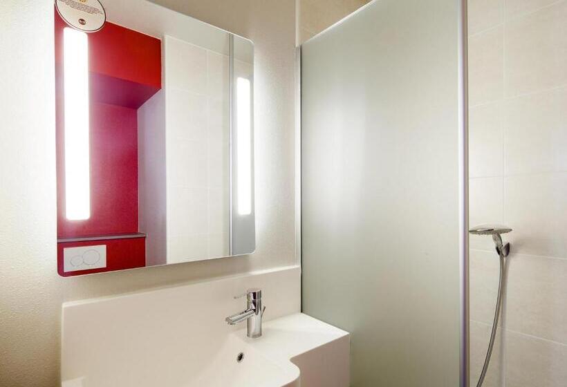 Четырехместный Номер Классик, B&b Hotel Marne La Vallée Torcy
