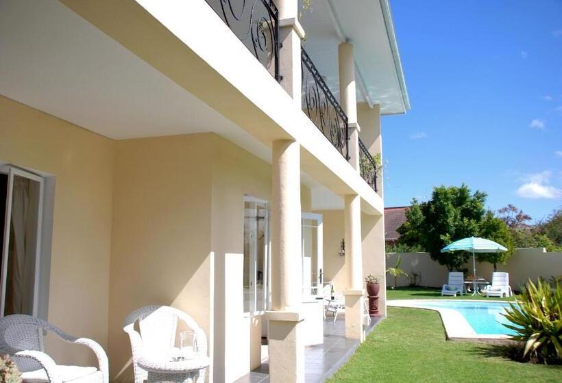 Номер Стандарт, Mandalay Guest House Plettenberg Bay