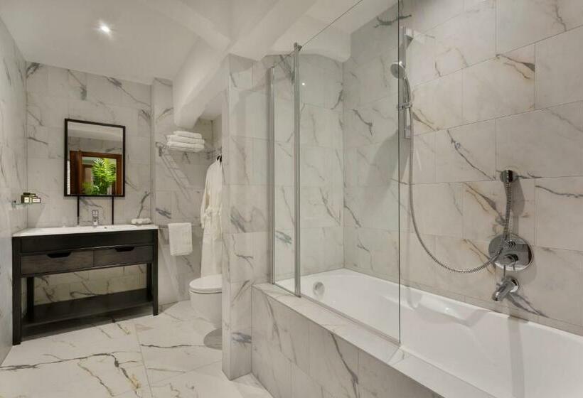 Family Suite, Brown Beach House & Spa