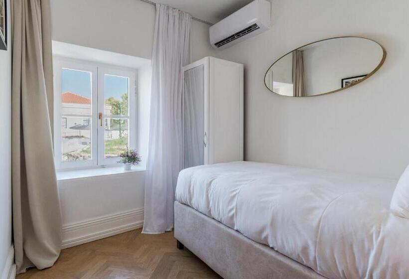 Бунгало Стандарт, Brown Beach House & Spa