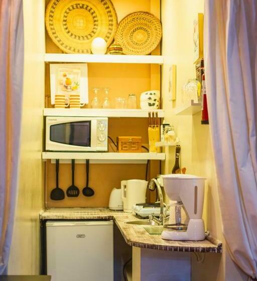 آپارتمان 1 خوابه با چشم‌انداز باغ, Khashamongo B & B