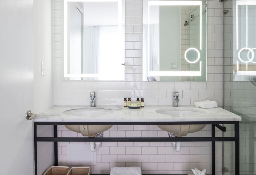 Номер Стандарт 2 Двуспальные Кровати, The Meridian Hotel Miami Beach