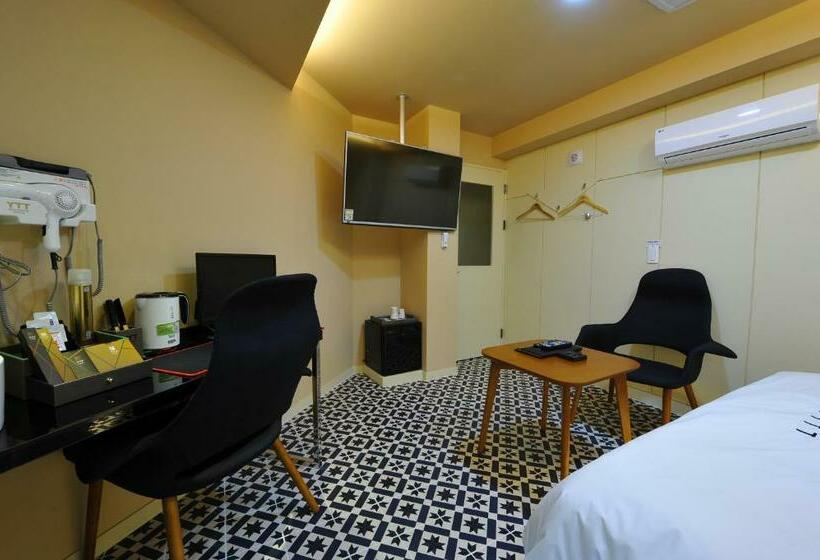 이코노미 룸, Ytt Hotel Nampo Dong Busan