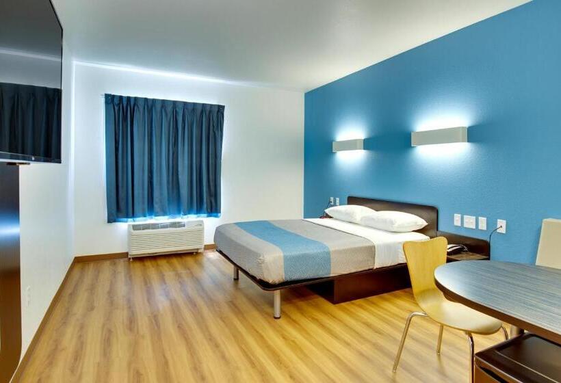 Номер Стандарт Адаптированный для Инвалидов, Motel 6 Poplar Bluff, Mo