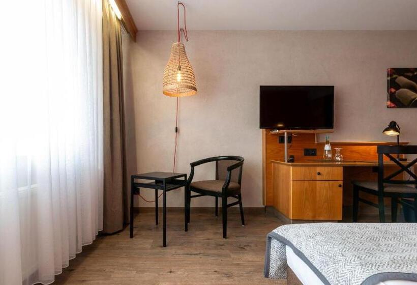 Номер Стандарт, Biobausewein Wein Hotel Leben