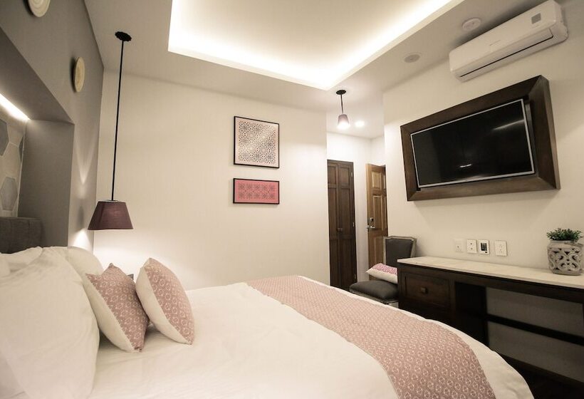 جناح, Casa Rosa Gran Hotel Boutique