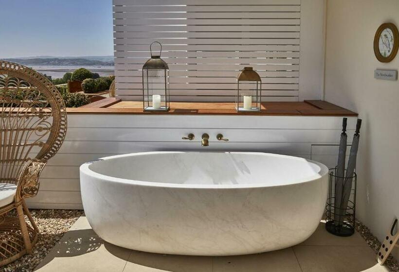 Люкс Кровать Кинг, Lympstone Manor Hotel Restaurant & Vineyard   Relais & Chateaux