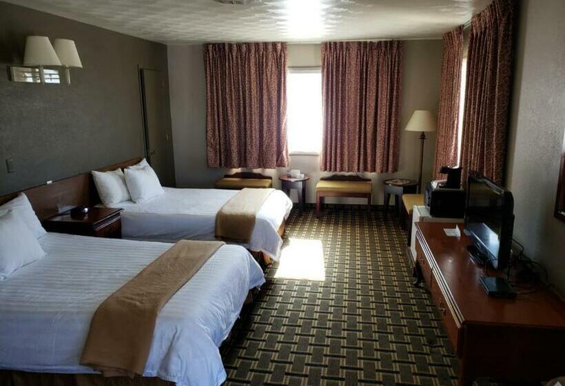 Номер Стандарт, Travelodge By Wyndham Evanston
