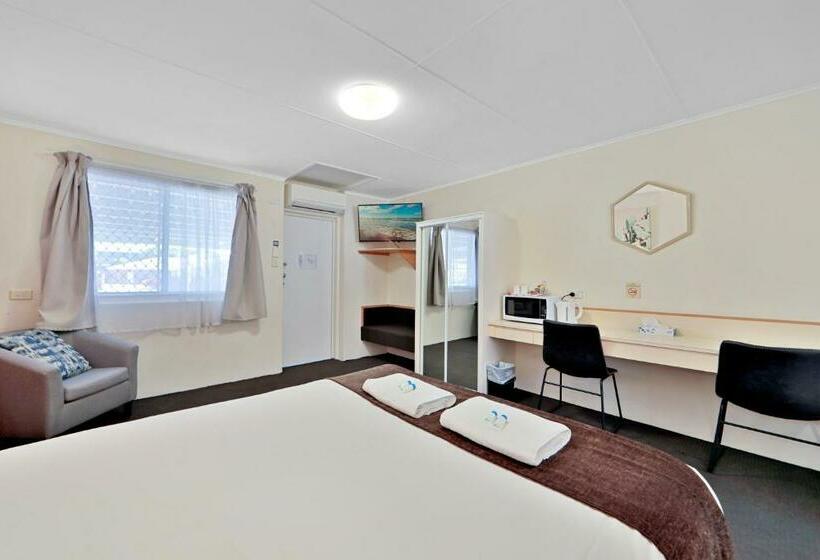 수피리어 룸, Oscar Motel