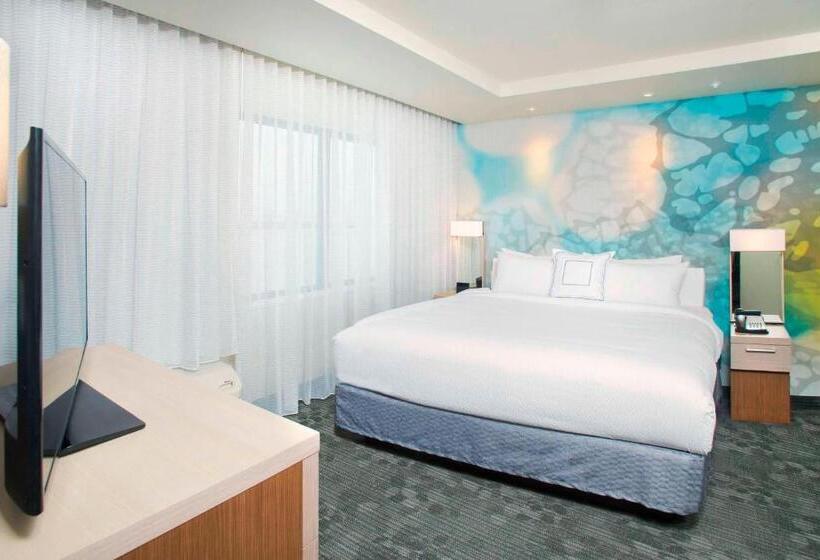 이그제큐티브 스위트 킹침대, Courtyard By Marriott Redwood City