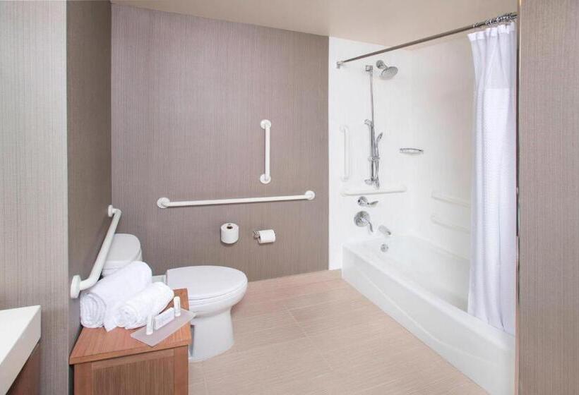 스탠다드 룸 킹사이즈 침대, Courtyard By Marriott Redwood City