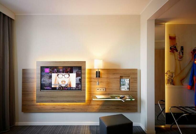 스탠다드 룸, Moxy London Excel