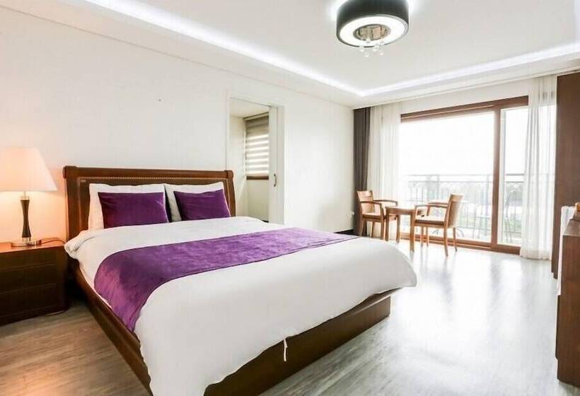 Номер Deluxe, The Seri Resort