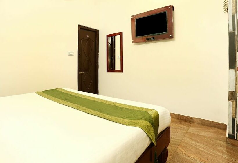 스탠다드 룸, Treebo Grace Inn, 3 Min Walk From Promenade Beach