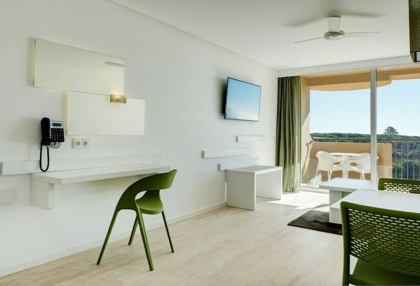 Апартаменты Deluxe 1 Спальня Боковой Вид на Море, 3hb Falesia Garden