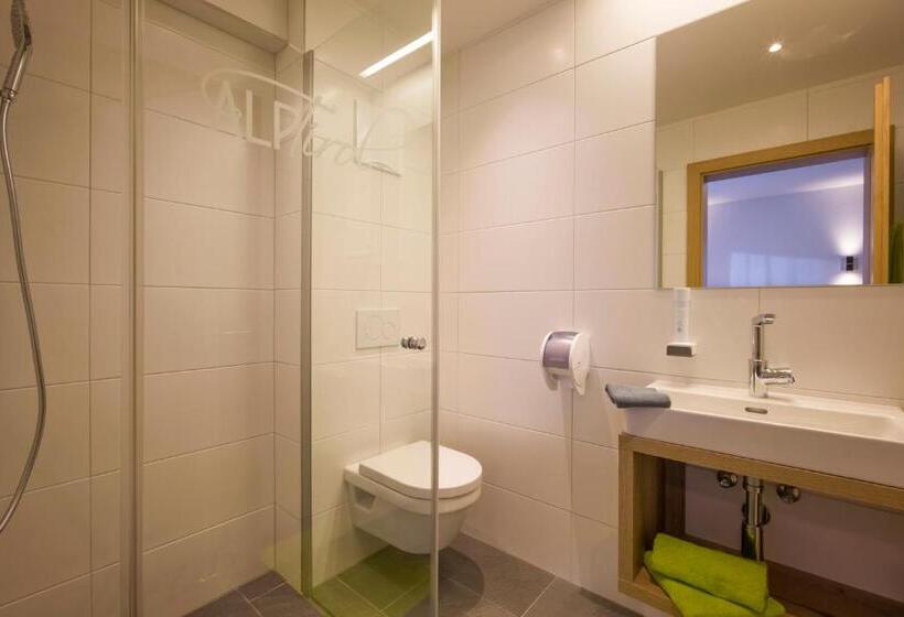 Номер Стандарт Вид на Горы, Aparthotel Alptirol
