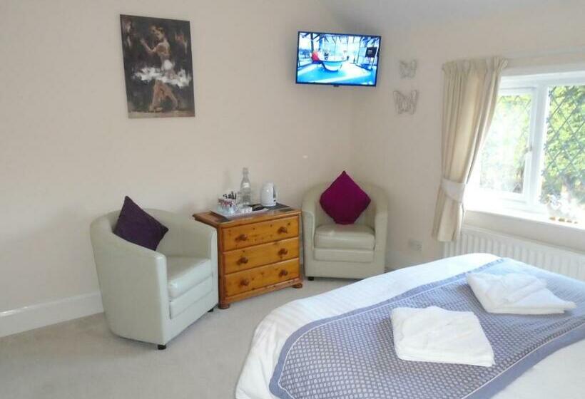 Номер Стандарт, Trumbles Gatwick B&b
